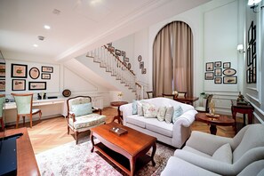 Duplex Apartment | Premium bedding, in-room safe, individually decorated - 21 High Street Residence By The Torch (Doha)