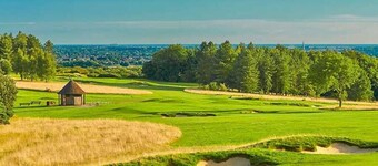 Artypophouse~Unique home to create unique memories