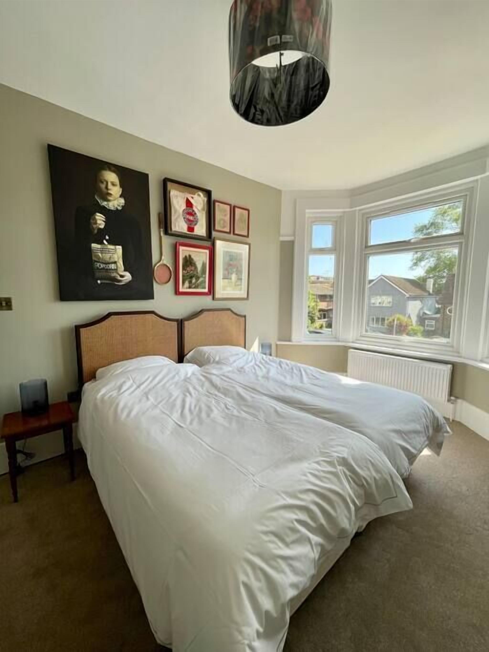 6 室のベッドルーム、アイロン / アイロン台、旅行用ベビーベッド、WiFi