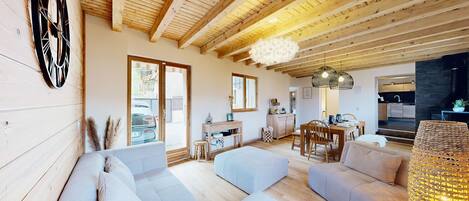 Smart TV, fireplace, foosball, books