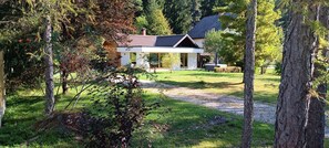 Exterior - Apartma čebela with Julian Alps view in the heart of nature. (Forest Martuljek)