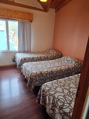 2 bedrooms