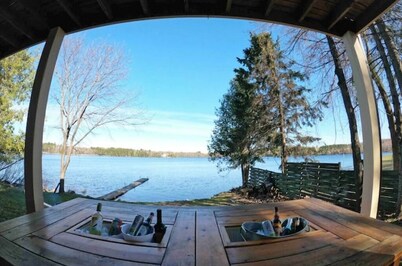 The Ice House - An UPscale U.P. lake home