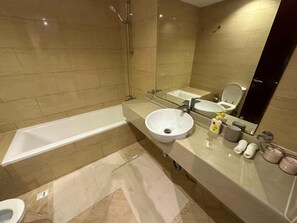 Apartment (1 Bedroom) | Bathroom - Luxury 1B With Balcony at Ras Al Khaimah (Ras Al Khaimah)