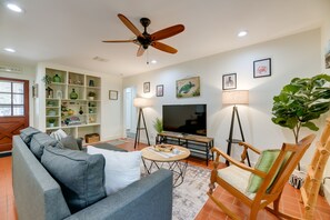 House (3 Bedrooms) | Living area - Pet-friendly Rockport Escape: 2 Mi to Beach! (Rockport)