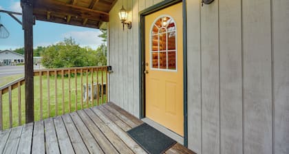 Cozy Cable Cabin Rental - Pet Friendly!