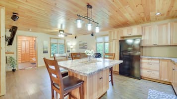 Rumah (1 Bedroom) | Interior