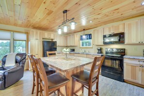 House (1 Bedroom) | Interior