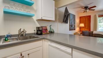 Microwave, oven, stovetop, dishwasher