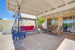 Outdoor dining - North Phoenix Getaway w/ Private Pool & Patio! (Phoenix)