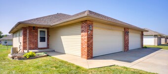 Pet-friendly Republic Vacation Rental w/ Deck!