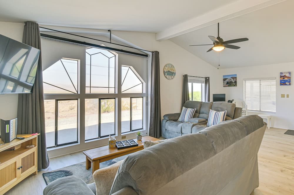 5 Mi to River: Topock Boating & Off-roading Oasis! - Willow Valley, AZ