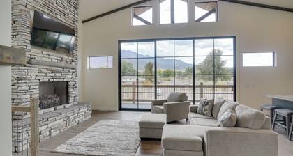 Chic Utah Getaway w/ Fireplace, Sauna & 2 Decks!