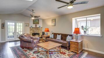 Rumah (2 Bedrooms) | Interior