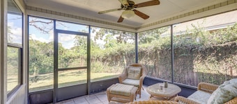 Ponte Vedra Beach Family Home: 2 Mi to Beaches!