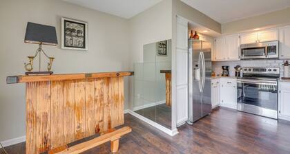 Ponte Vedra Beach Family Home: 2 Mi to Beaches!
