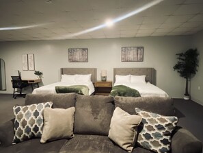 1 bedroom, desk, free WiFi, bed sheets