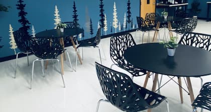 The Woods Suite #302 Free Arcade, Movie Theater, Patio Area, Playground and more