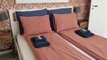 3 bedrooms, WiFi, bed sheets