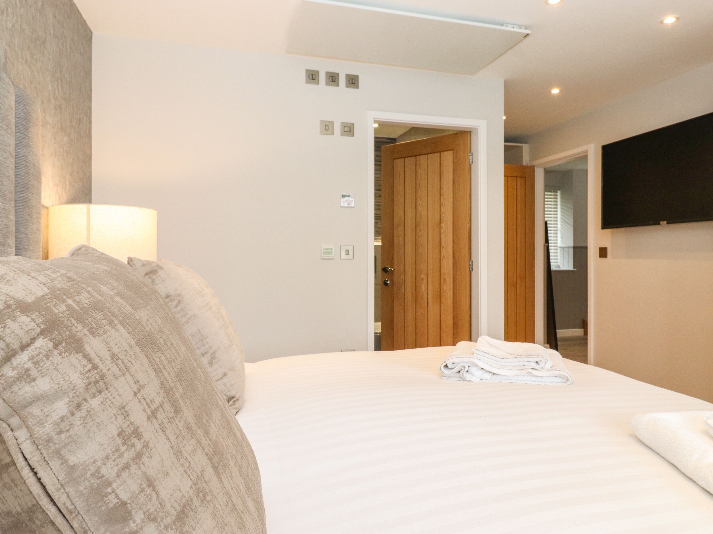 4 chambres, décoration personnalisée, ameublement personnalisé