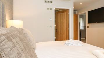 4 chambres, décoration personnalisée, ameublement personnalisé