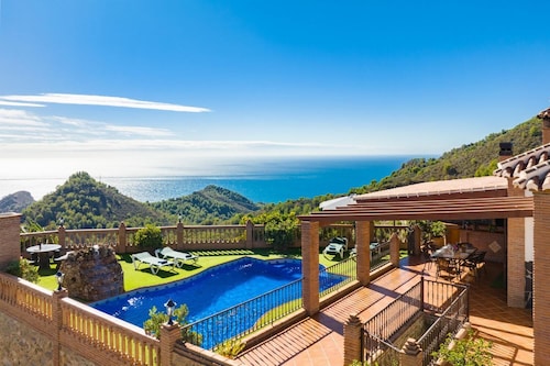 Villa Bonifacio - Quatre Chambres Villa, Couchages 7