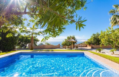 Villa Bonifacio 2 - Two Bedroom Villa, Sleeps 4