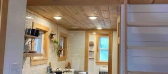 Sweet Suite Tiny House w/ Zen Vibes on Quiet Lake