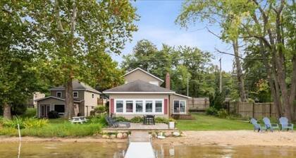 Lakefront Home - Pontoon & Private Beach - Minutes to Breweries, Shopping & More