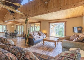 TV connectée, cheminée