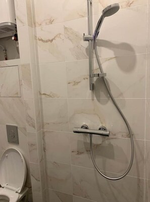 Towels, toilet paper - Belle Maisonnette Nancy Centre (Nancy)