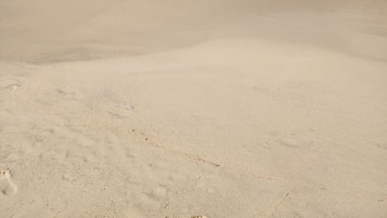 躺椅、沙灘巾