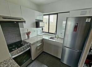 Microwave, oven, stovetop - Beautiful Apartment in Front of the sea Sauna and Pool Top! (San Miguel)