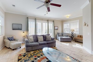TV, DVD player, books, video library - Dog-friendly home near beach & ocean with bikes, beach gear, grill (Myrtle Beach)