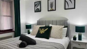1 bedroom, iron/ironing board, Internet, bed sheets