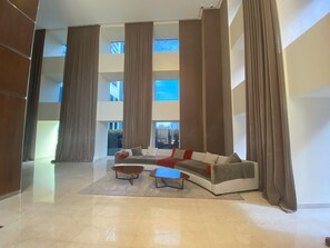 Interior - Puerto Madero Piso 20 Vista al Rio (Buenos Aires)