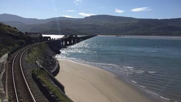 Beach nearby, sun loungers