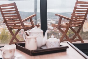 Smart TV 43 pulgadas con canales de televisión digitales