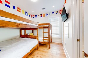 4 Schlafzimmer, Bügeleisen/Bügelbrett, Internetzugang, Bettwäsche