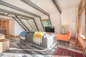 TV connectée, cheminée