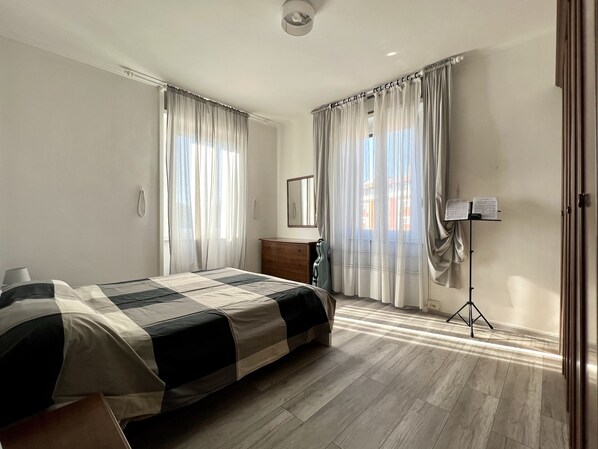 2 camere, ferro/asse da stiro, Wi-Fi, lenzuola