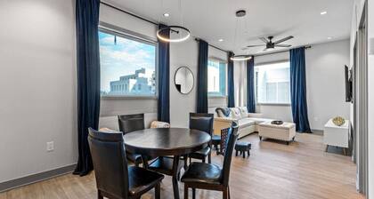 Quiet Downtown Lexington Bougie Apartment