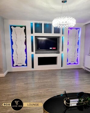 Interior - 15%off weekly#4 BDR House#Free parking#Contractors (Borehamwood)