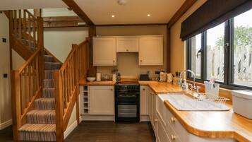 Fridge, dishwasher, electric kettle, toaster