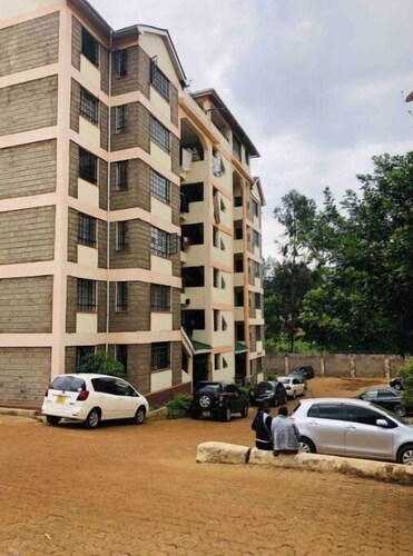 Serene Cedarwood Suites, Ridgeways