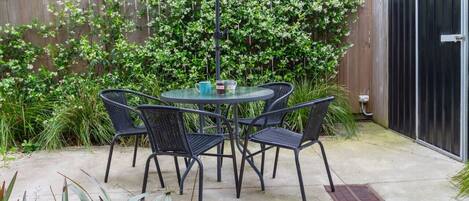 屋外ダイニングエリア