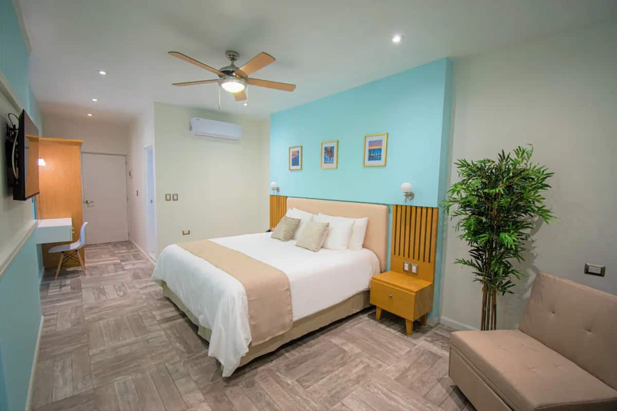 1 Schlafzimmer, Zimmersafe, kostenloses WLAN, Bettwäsche