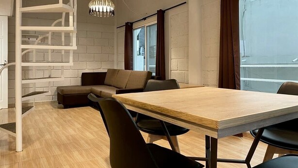 Loft estándar, 1 habitación, vistas a la ciudad | Zona de estar