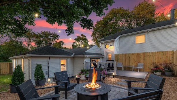 Terrace/patio - River Rock Guest House | Quiet Haven Near Ann Arbor, U-M & River Trails (Ann Arbor)