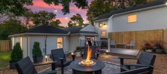River Rock Guest House - A Quiet Haven w/Firepit, Walking & Biking River Trails